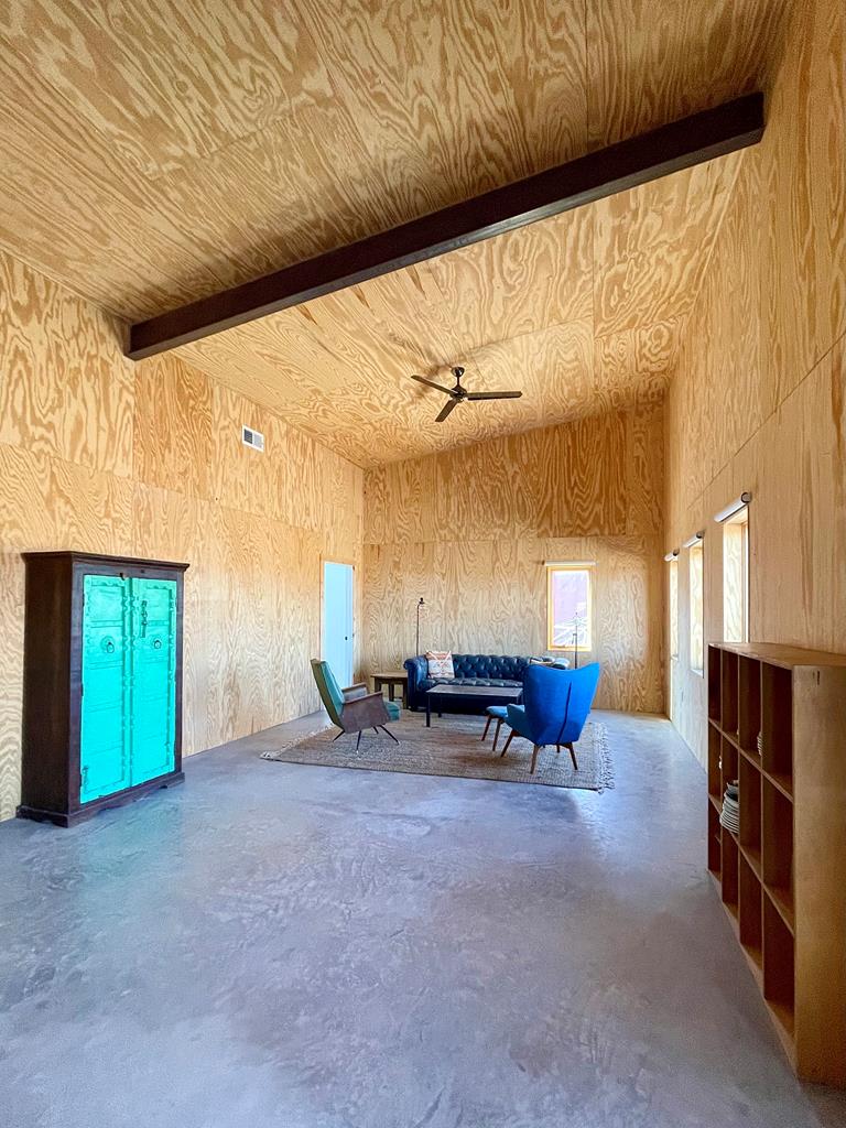 702 E Washington St, Marfa, Texas image 1