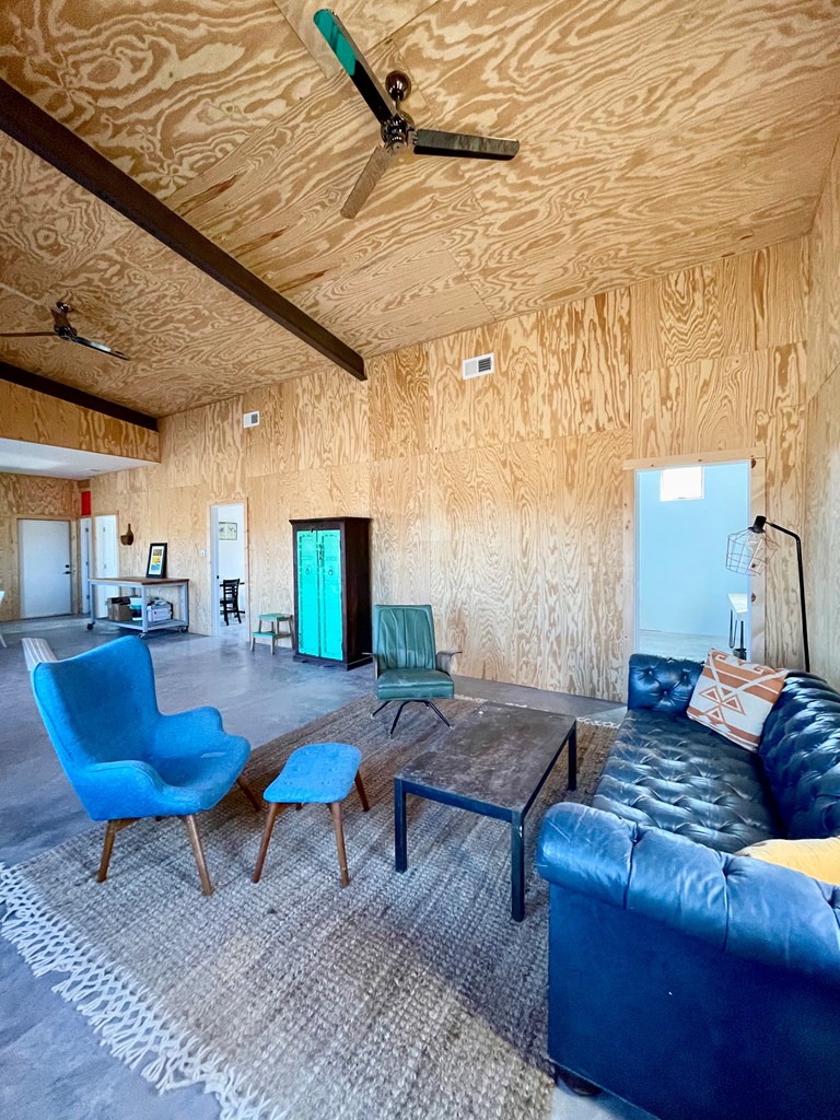 702 E Washington St, Marfa, Texas image 2