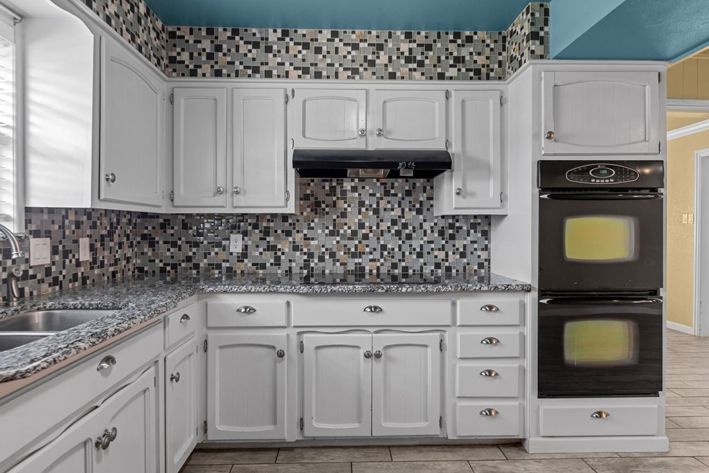 2900 E 21st St, Odessa, Texas image 8