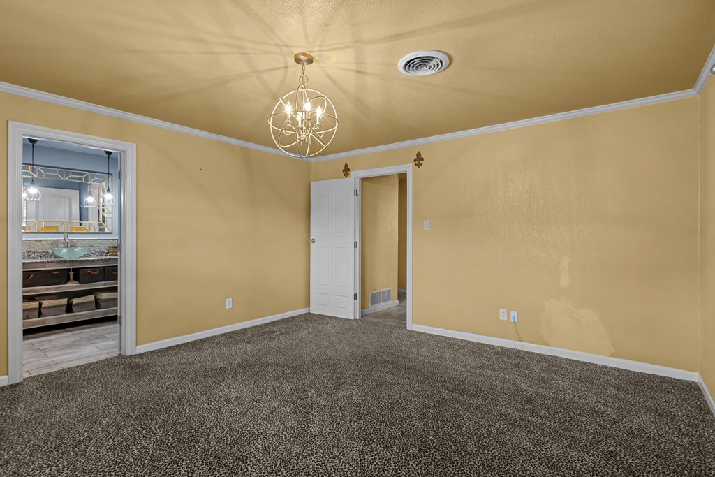 2900 E 21st St, Odessa, Texas image 17