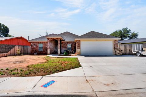 Homes For Sale - 2720 Halifax Ave<br/> Odessa, TX 79762