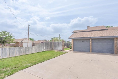 Homes For Rent - 216 E 91st St<br/> Odessa, TX 79765