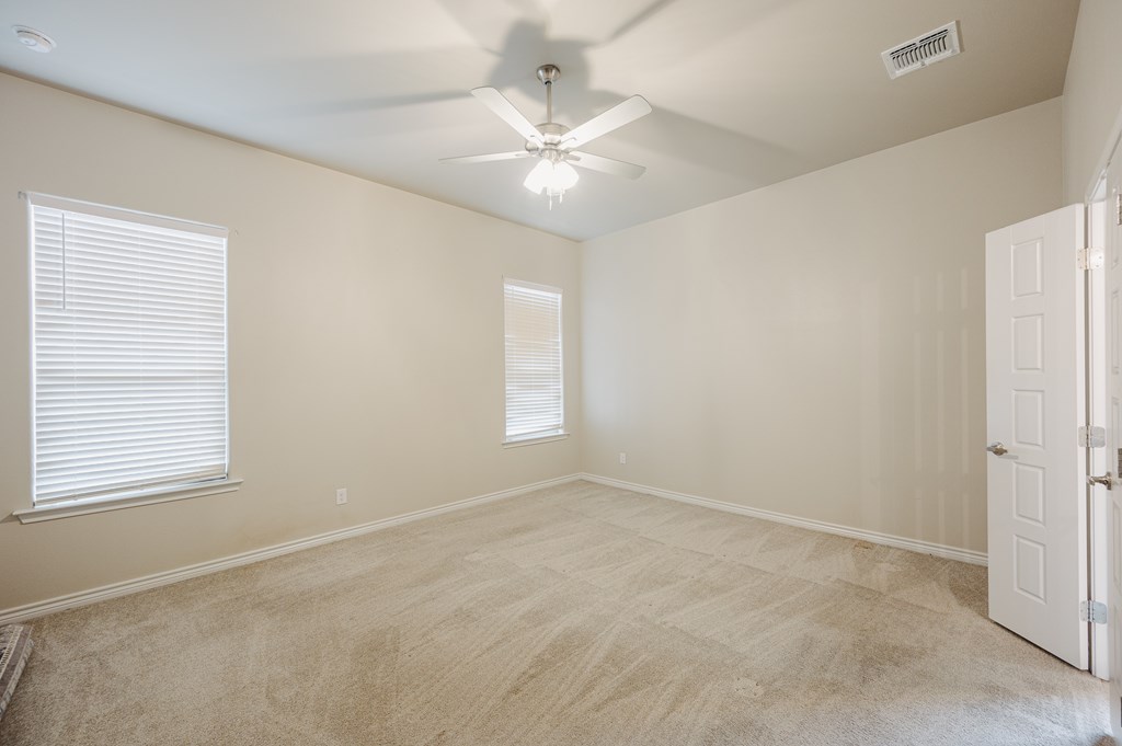 2007 Twin Falls Dr, Odessa, Texas image 14