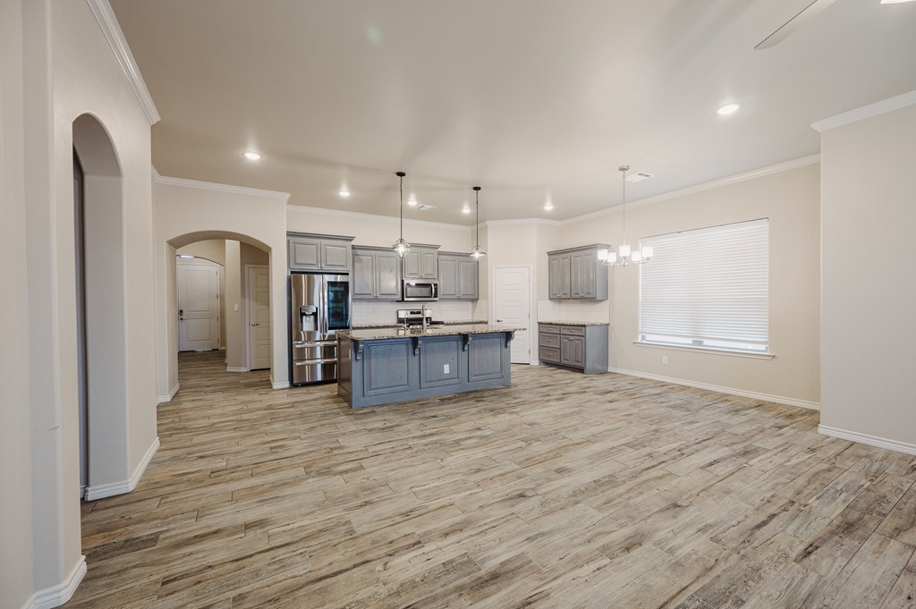 2007 Twin Falls Dr, Odessa, Texas image 21