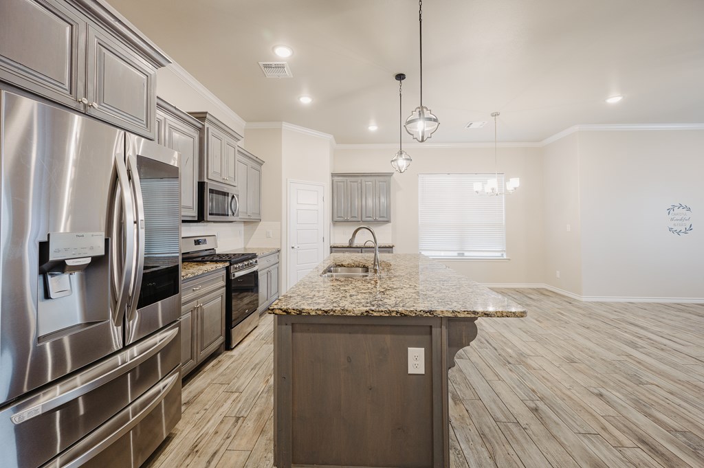 2007 Twin Falls Dr, Odessa, Texas image 15