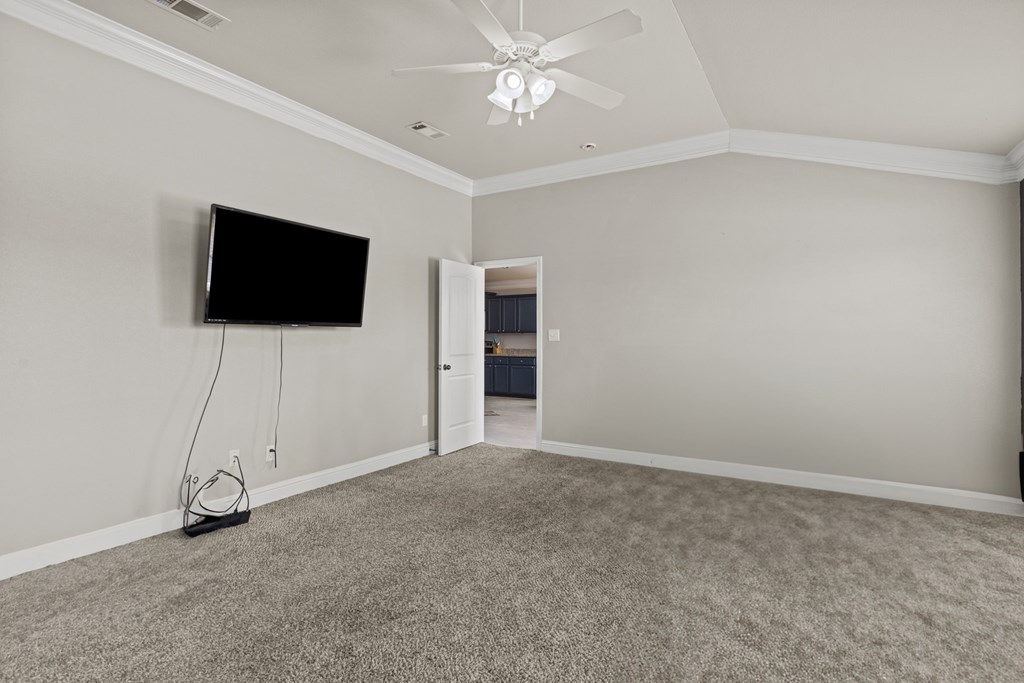 403 Mile High Ln, Midland, Texas image 15