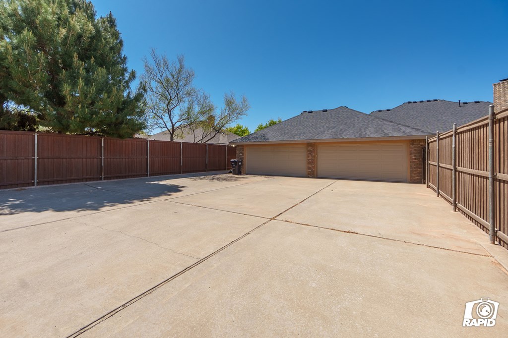 2004 Gladewood, Midland, Louisiana image 42