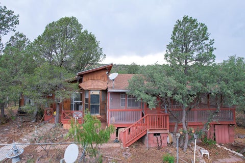 Homes For Sale - 101 Stage Coach Pass<br/> Fort Davis, TX 79734