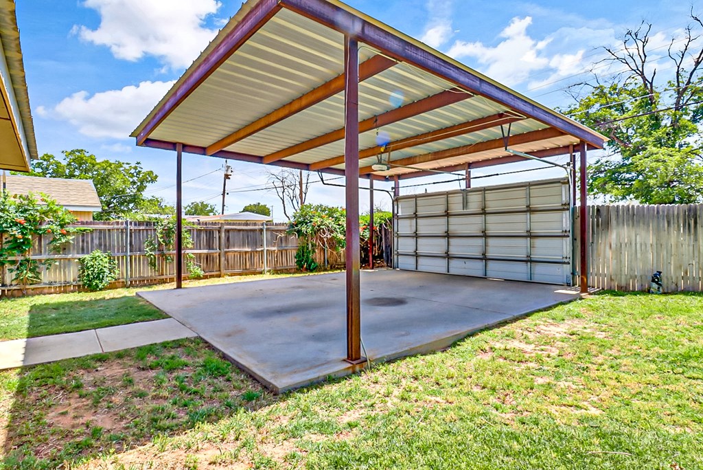 1209 Alpine Dr, Andrews, Texas image 15