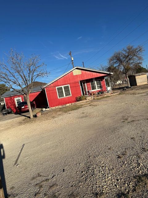 Homes For Sale - 1602 N Front St<br/> Pecos County, Fort Stockton, TX 79735