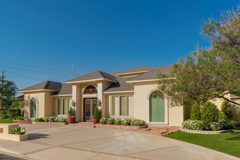 40 Muirfield Dr, Odessa, Texas image 2