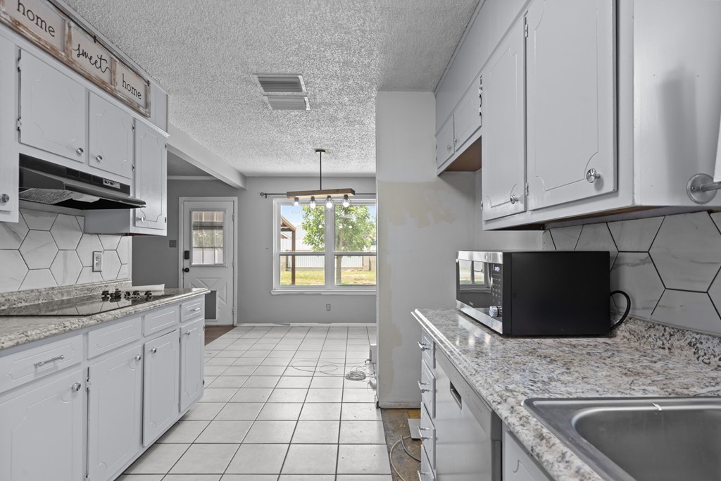 1721 Alameda Ave, Odessa, Texas image 5