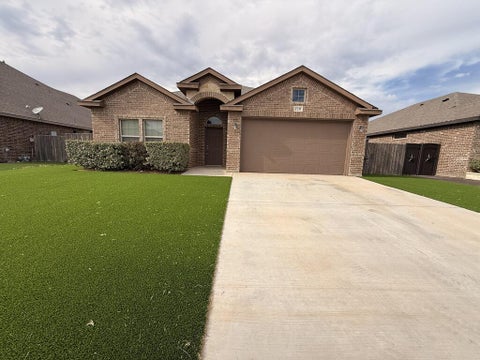 Homes For Rent - 7211 La Escolara Ranch Rd<br/> Odessa, TX 79765