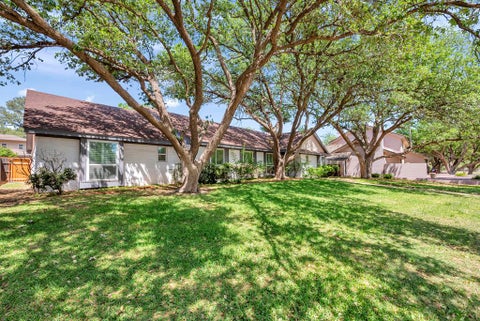 Homes For Sale - 8 Ridgmar<br/> Midland County, Midland, TX 79707