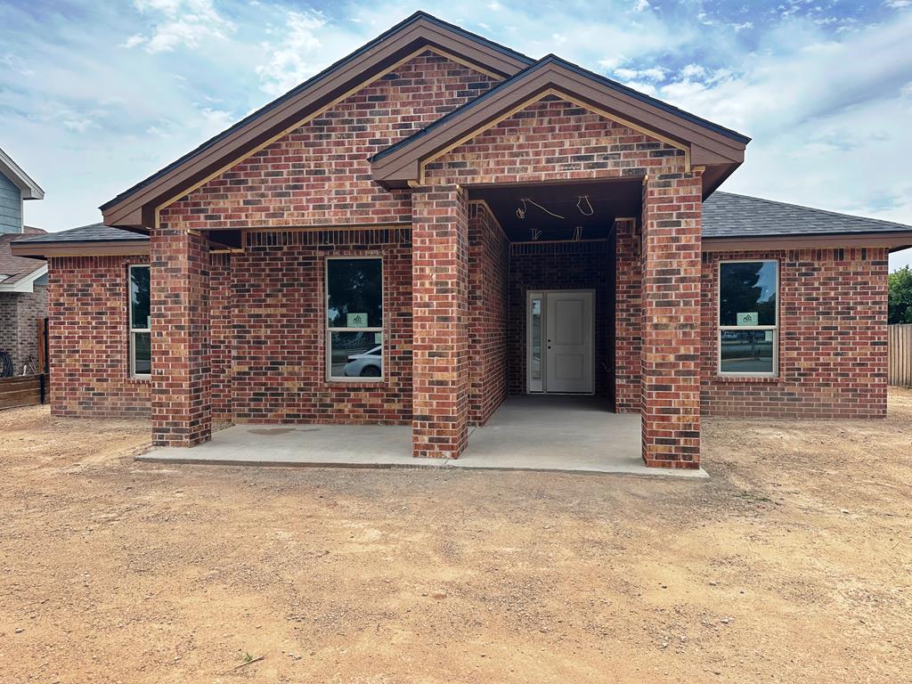 406 E 18th St, Monahans, Texas image 1