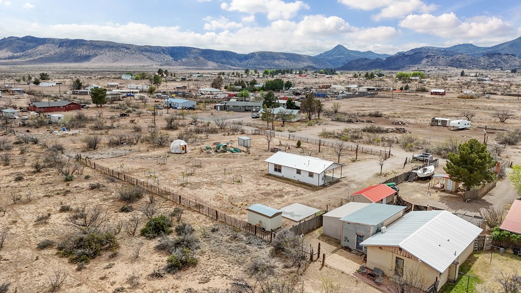 410 Mountain View Rd, Alpine, Texas image 28