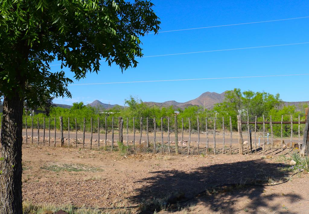 410 Mountain View Rd, Alpine, Texas image 32
