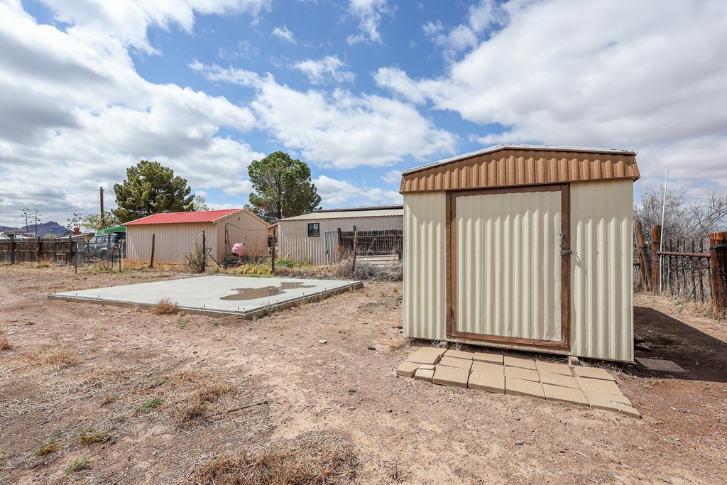 410 Mountain View Rd, Alpine, Texas image 19