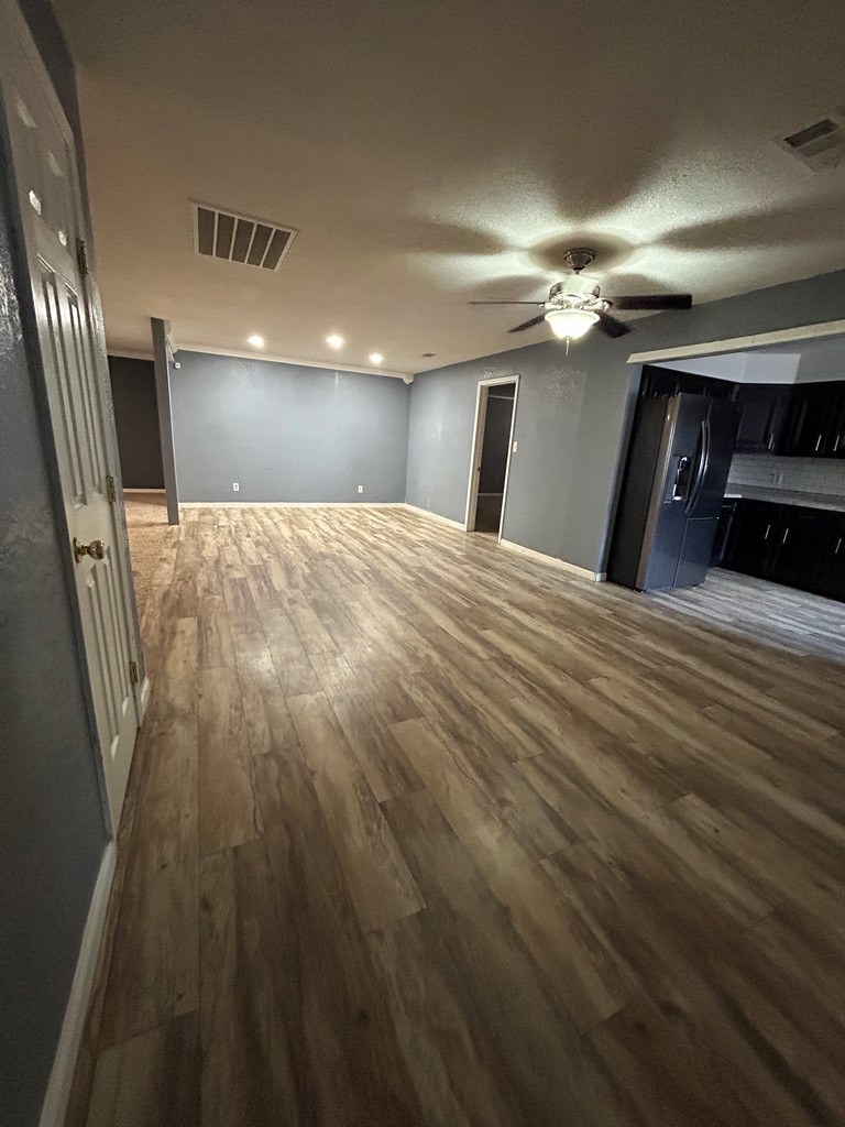 101 S Hadden Dr, Fort Stockton, Texas image 4