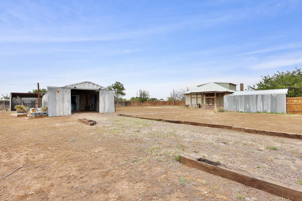 1101 N 14th St, Alpine, Texas image 28