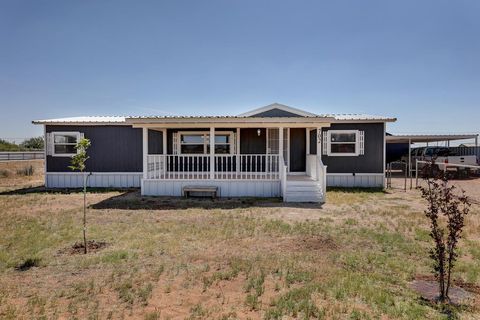 Homes For Sale - 702 S Ursila St<br/> Monahans, TX 79756