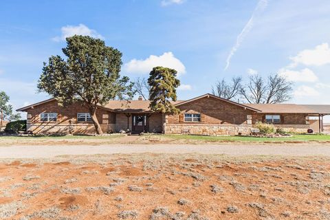 Homes For Sale - 1421 County Rd 474<br/> Brownfield, TX 79316