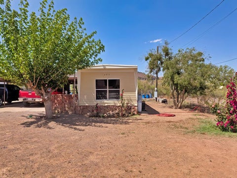 Apartment For Sale - 403 Commerce St<br/> Fort Davis, TX 79734