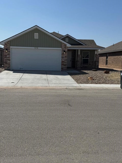 Homes For Rent - 1318 E 95th St<br/> Odessa, TX 79765