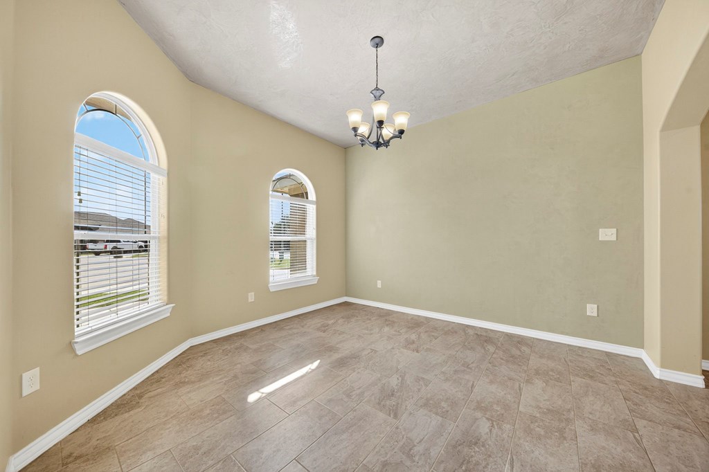 14 Da Vinci Ct, Odessa, Pennsylvania image 7