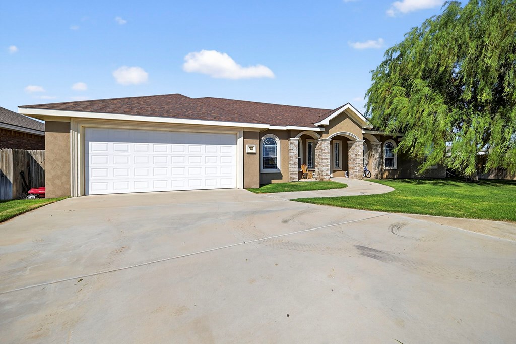 14 Da Vinci Ct, Odessa, Pennsylvania image 3