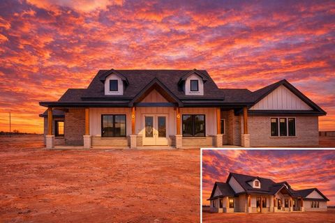 Homes For Sale - 523 NE 2000<br/> Andrews, TX 79714