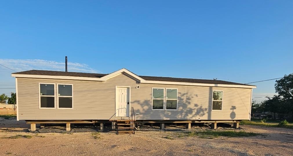 502 E 7th St, McCamey, Pennsylvania image 1