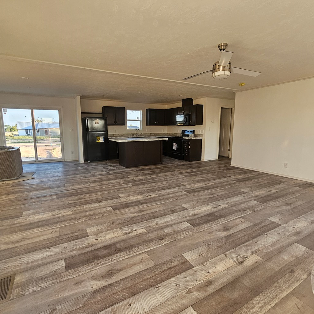 502 E 7th St, McCamey, Pennsylvania image 3
