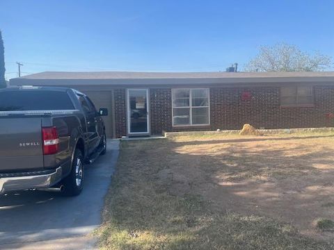 Townhouse For Sale - 4314 Mercedes Dr<br/> Midland, TX 79703