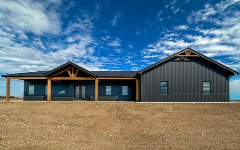 Homes For Sale - 330 Private Rd 306 K<br/> Gaines County, Seminole, TX 79360