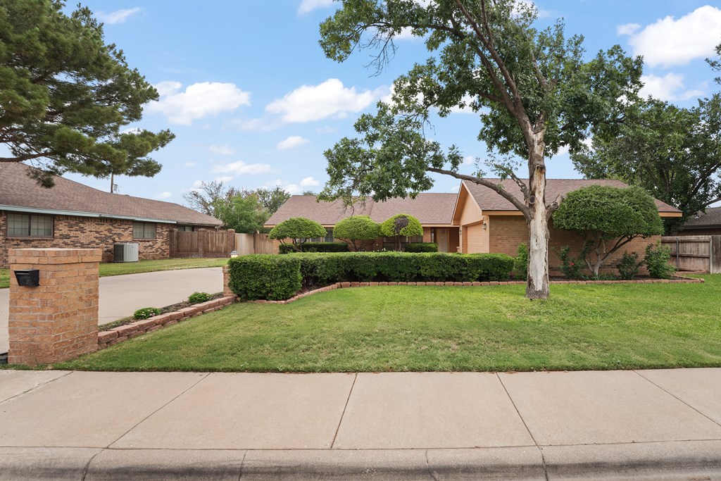 6405 Piedmont St, Odessa, Texas image 2