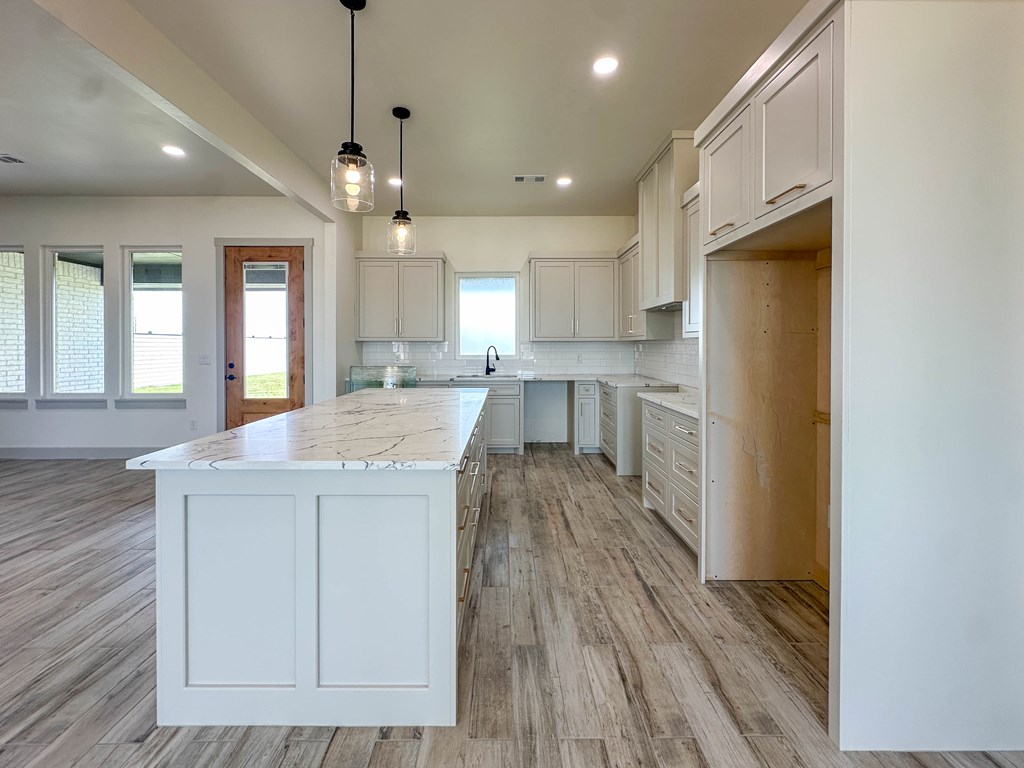 218 Pr 302c, Seminole, Texas image 11