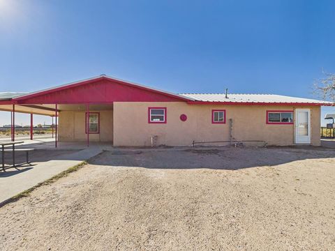 Homes For Sale - 101 Putnam Ave<br/> Barstow, TX 79719