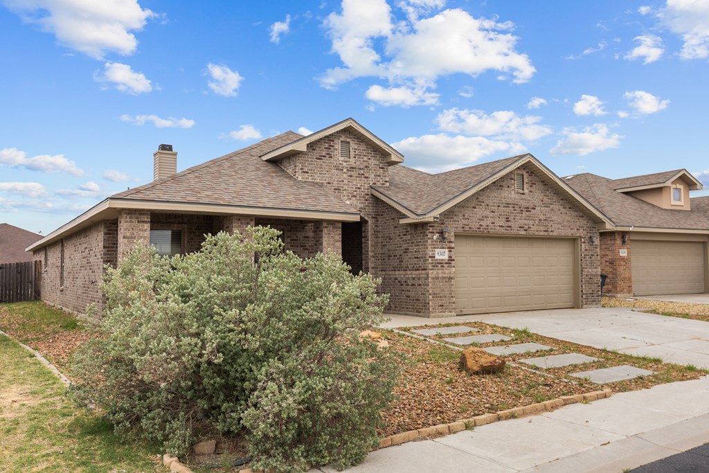 9307 Agave Ave, Odessa, Louisiana image 2