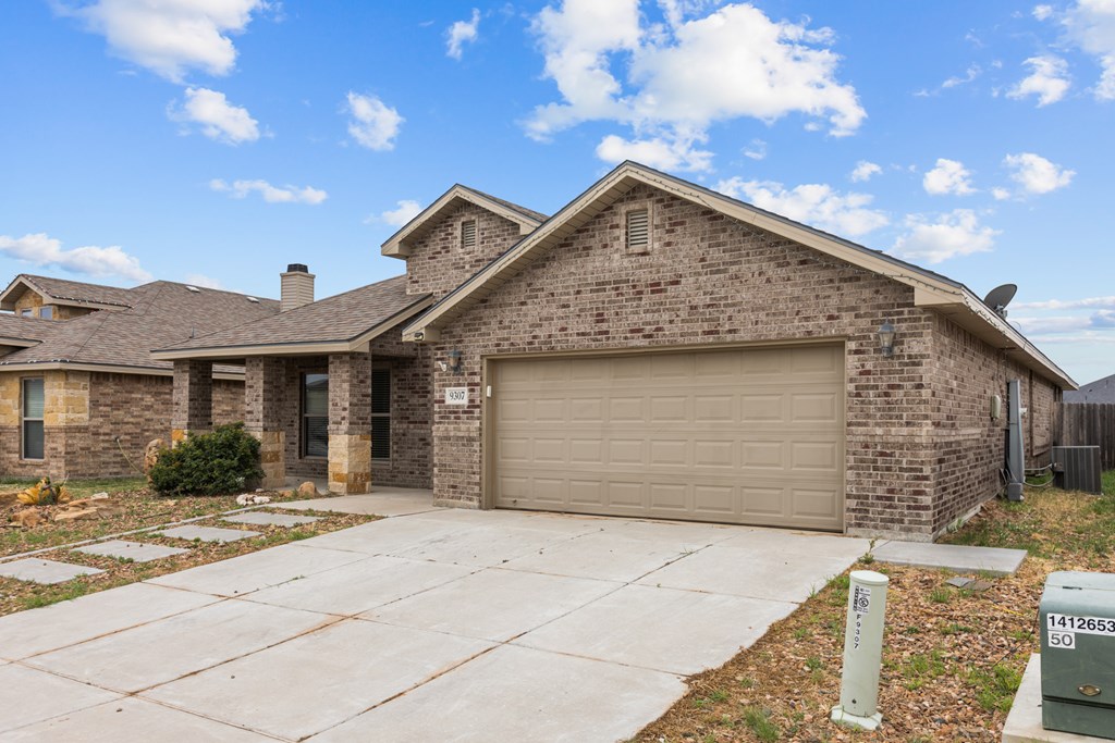 9307 Agave Ave, Odessa, Louisiana image 3