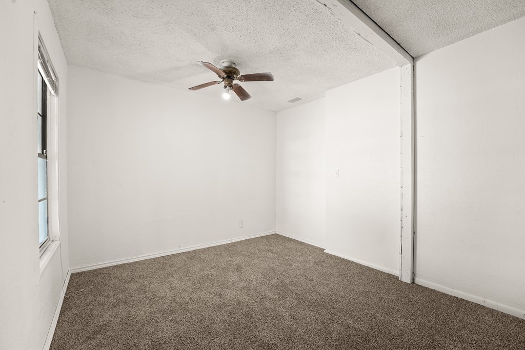 4530 W Morris St, Odessa, Texas image 23