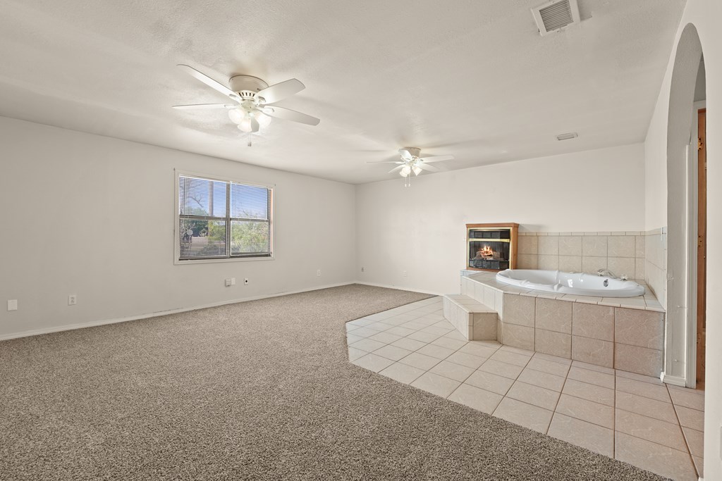 4530 W Morris St, Odessa, Texas image 25