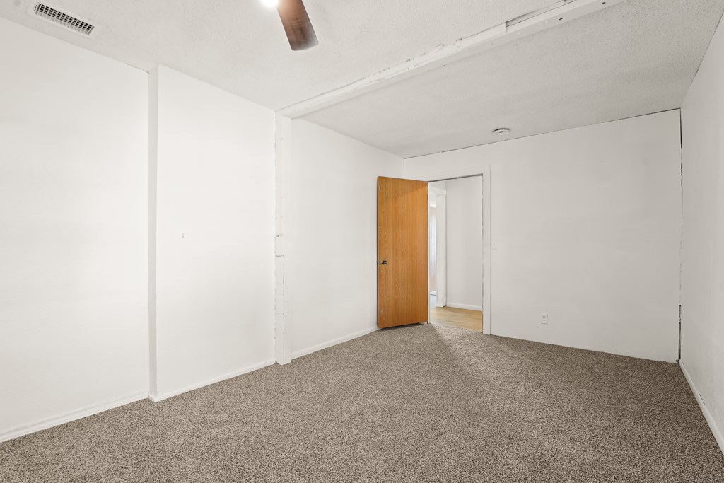 4530 W Morris St, Odessa, Texas image 24
