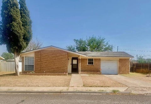 Homes For Rent - 426 E 50th Lane<br/> Odessa, TX 79762