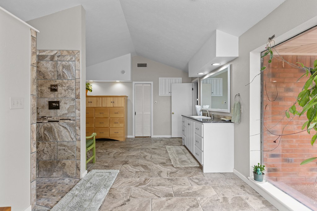 9408 Cromwell Terrace, Odessa, Texas image 37