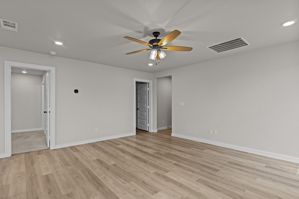512 Chitalpa Dr, Odessa, Texas image 4