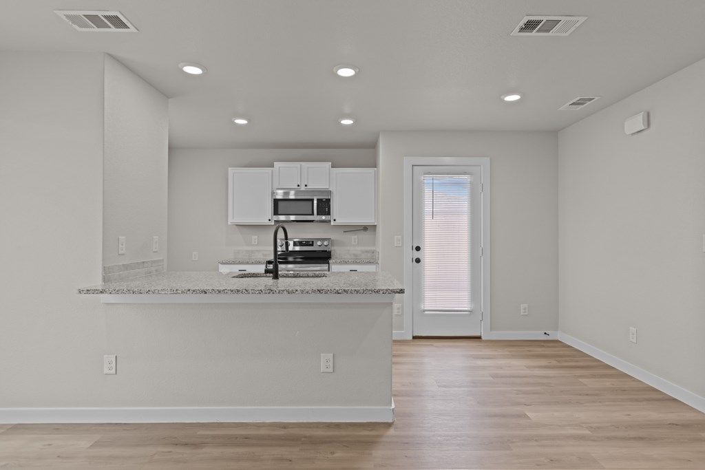 512 Chitalpa Dr, Odessa, Texas image 5