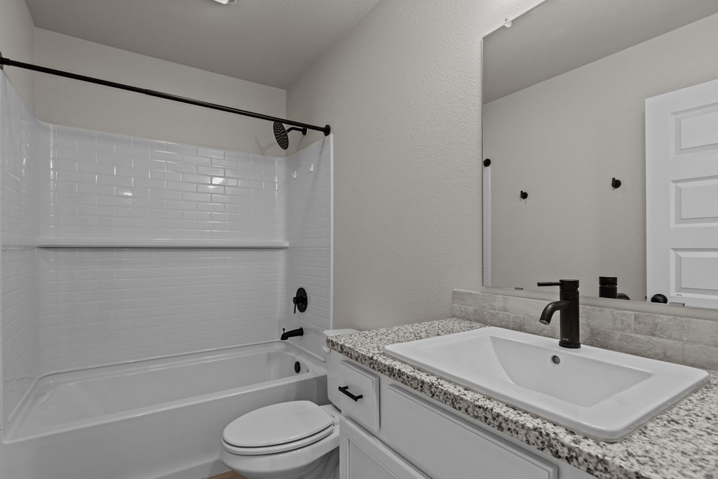 512 Chitalpa Dr, Odessa, Texas image 10