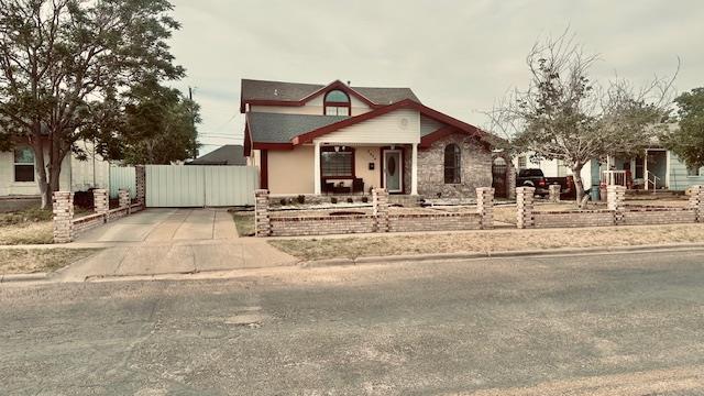 2404 W 10th St, Odessa, Texas image 1