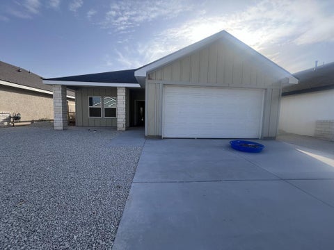 Homes For Sale - 925 El Centro Ave<br/> Odessa, TX 79761
